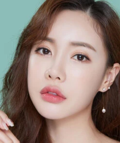 LensMe Holoris Mousse Choco -Contact Lens Shop holoris moussechoco model 03