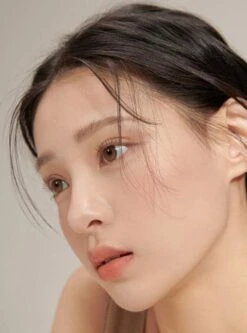 I-DOL Yurial Water Brown 1-Day (10pk) 16 I-DOL Yurial Water Brown 1-Day (10pk) -Contact Lens Shop water brown 06model